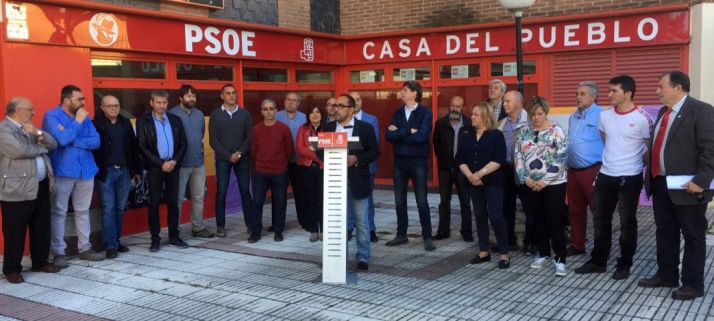 Encuentro de alcaldes celebrado este viernes en la sede del partido. /PSOE
