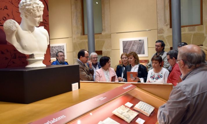 Imagen de la apertura de la muestra. /Jta.