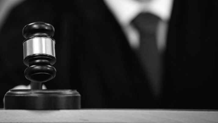 Absueltos tres acusados de delito de estafa y estafa procesal