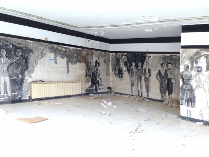 La singular muestra pictórica de Miriam Tello, en la abandonada cafetería de La Alameda, puede verse hoy