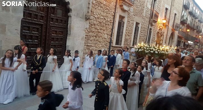 Una imagen de la procesión este lunes. /SN