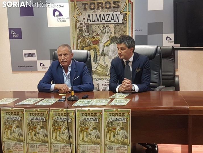 Cartel Toros Almazán