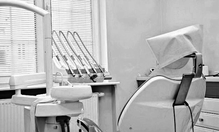 Sanidad custodiará las historias clínicas de los afectados por el cierre de los centros iDental