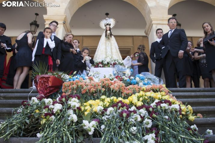 Galería: Homenaje de las Cuadrillas y las peñas a la Virgen de La Blanca