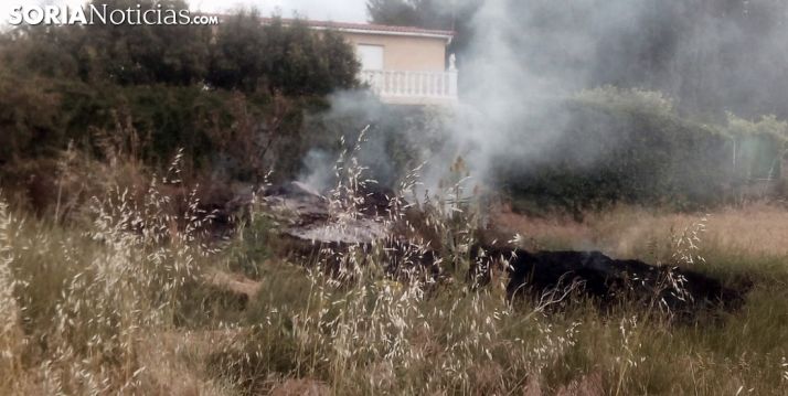 Imagen del lugar del fuego ya sofocado. /SN