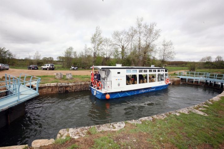 Seis  recorridos fluviales de CyL recibieron a cerca de 132.450 turistas en 2017