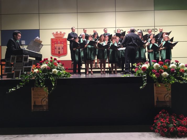 Coral Federico Olmeda.