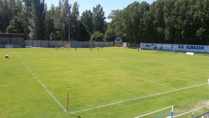 Estadio La Arboleda. SD Almazán