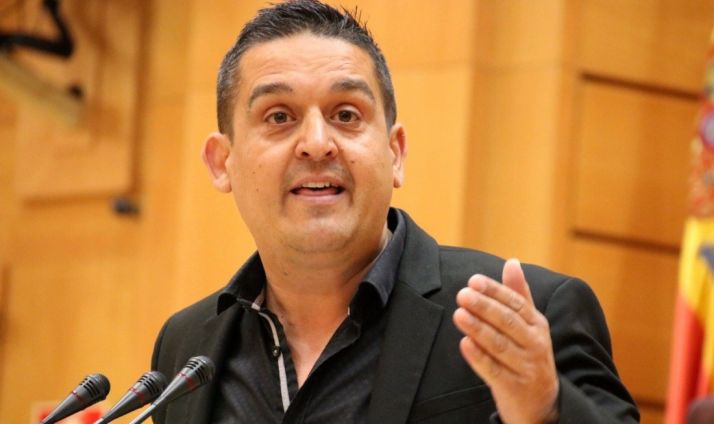 El senador de Compromís.