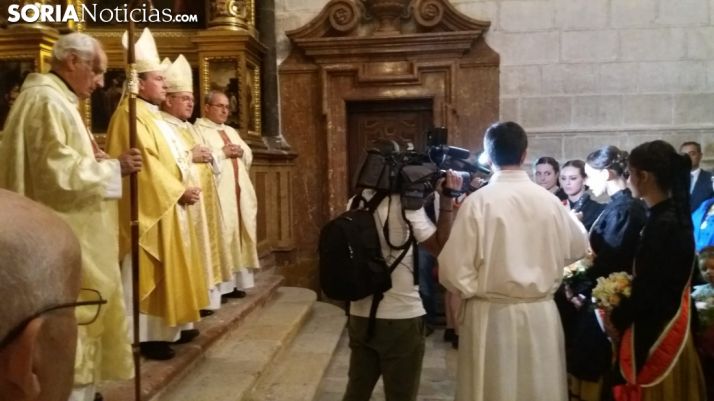 Ofrenda Floral a la Virgen del Espino en El Burgo de Osma