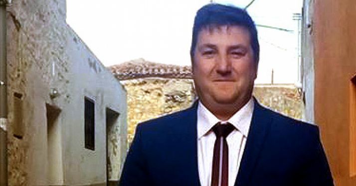 Ruyman Domínguez, alcalde de Valdelagua.