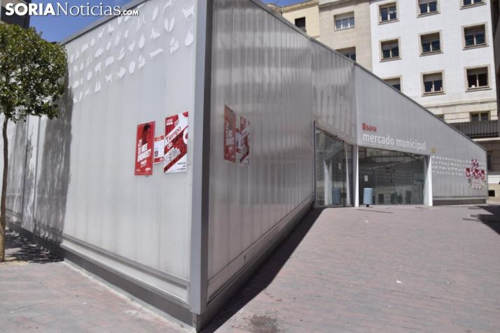 El mercado provisional dará cobijo a los jóvenes de Santa Bárbara