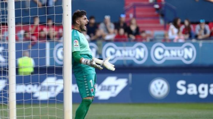 Juan Carlos evitó el 1-0 en El Sadar. LaLiga 