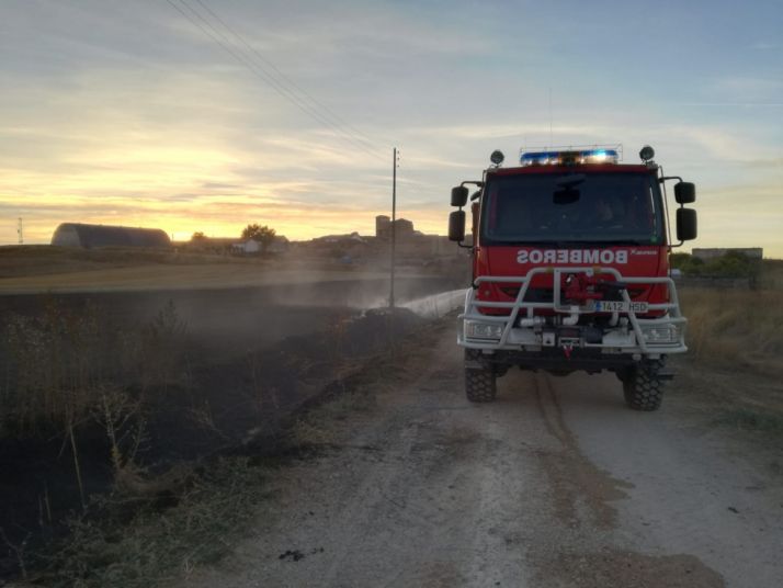 Sofocado un incendio en Centenera del Campo (Coscurita)