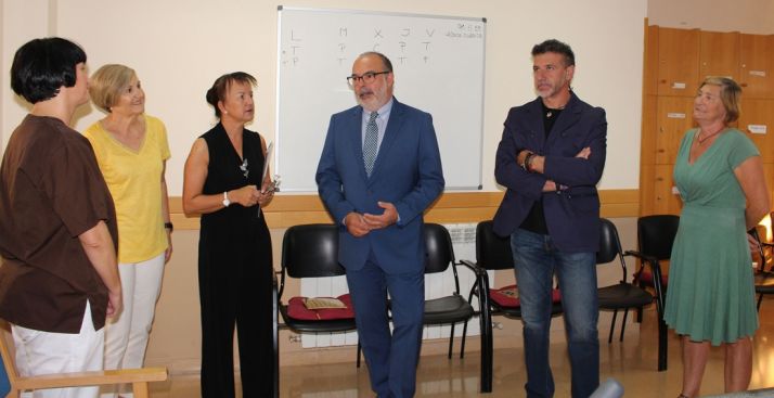 Latorre, en su visita al centro asistencial. /S. de G.