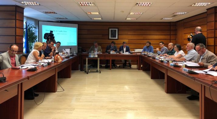 Reunión de la Mesa del Lobo este jueves. /Jta.