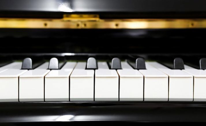 Este viernes, concierto de piano en el Casino homenaje a Ludovico Einaudi