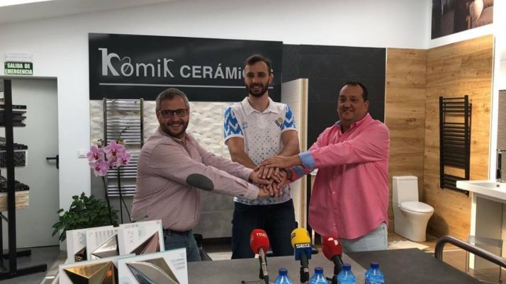 Marcelo Hister, presentado oficialmente como nuevo jugador celeste. CDV Río Duero de Soria