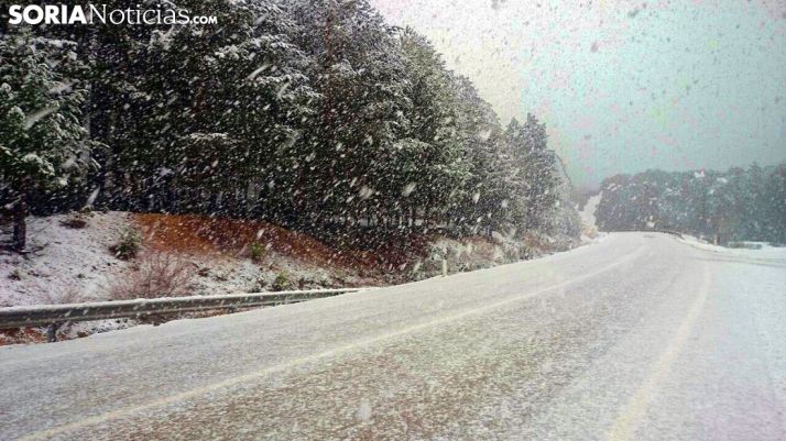 Nieve en una carretera soriana. 