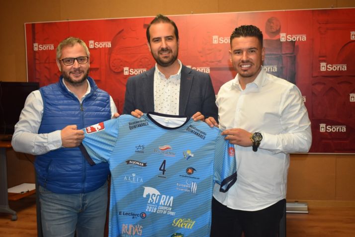 Presentación de la camiseta oficial del Río Duero 2018-19. Ayuntamiento de Soria