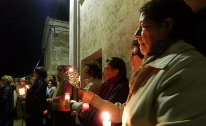 Canto de las Ánimas en Tajueco, cada 1 de noviembre. 