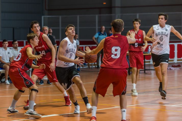 Duro debut para el CSB Ciudad del Deporte