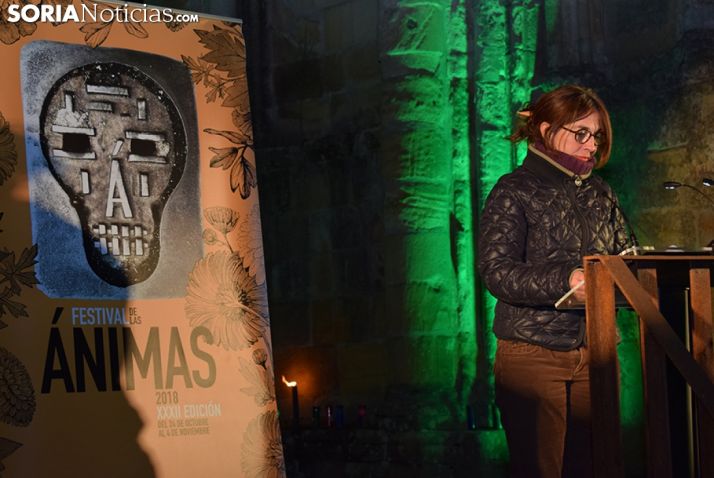 Galería de imágenes: Emocionante e inquietante lectura de relatos en las ruinas de San Nicolás