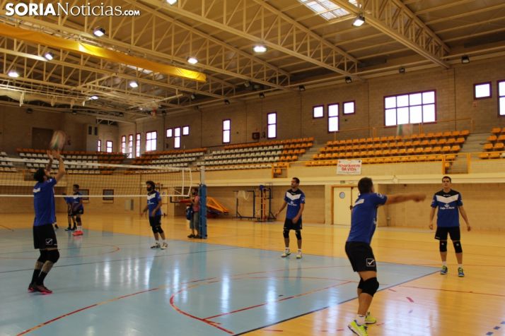 El Río Duero entrenando en el Pabellón Los Pajaritos durante el pasado ejercicio. SN
