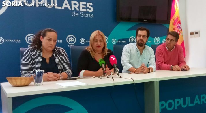 Miriam Martínez (izda.), Yolanda de Gregorio, Eduardo Carazo y Jesús Peregrina. /SN