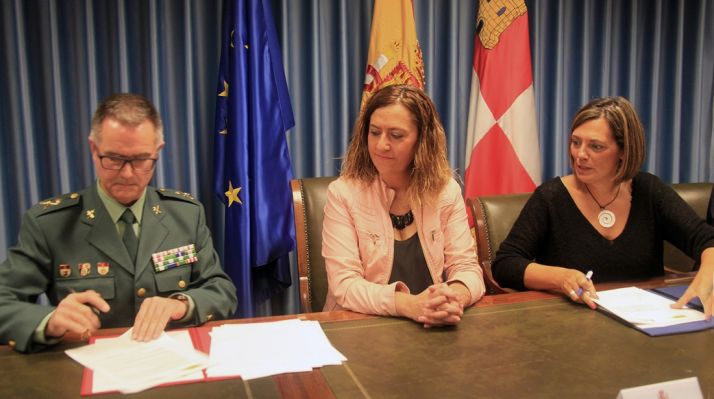 La rúbrica del acuerdo. /Jta.