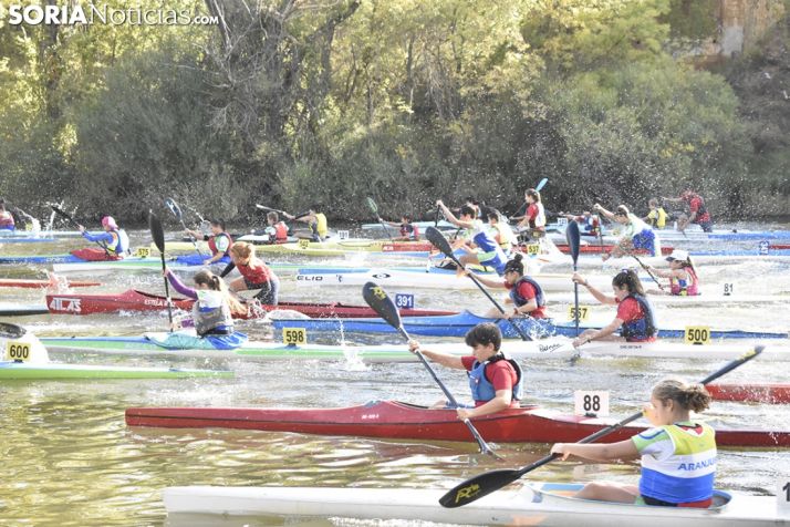 GALERÍA: 250 regatistas se han enfrentado al Duero por San Saturio