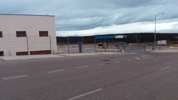 El Ayuntamiento quiere sacar a concurso conjuntamente la gasolinera y el edificio administrativo del Centro Logístico