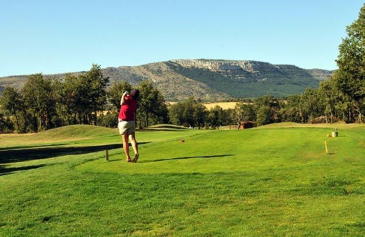 Fútbol y golf, unidos en Soria