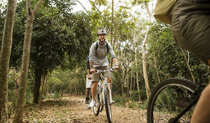 CyL muestra su turismo de naturaleza, rural y activo en la Feria Expotural de Madrid
