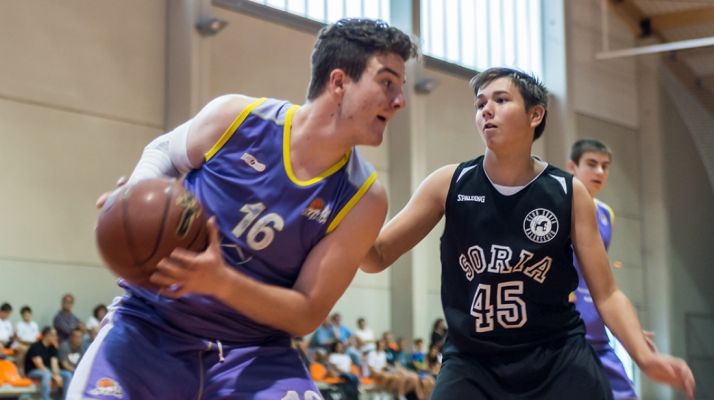 Imagen del partido del CSB contra el Cadmas en septiembre. /AFOMIC