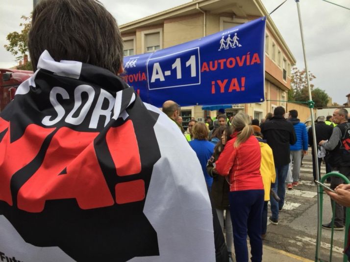 La Plataforma Soria ¡YA! reivindica la ejecución de la A-11 en Peñafiel. Plataforma Soria ¡YA! 