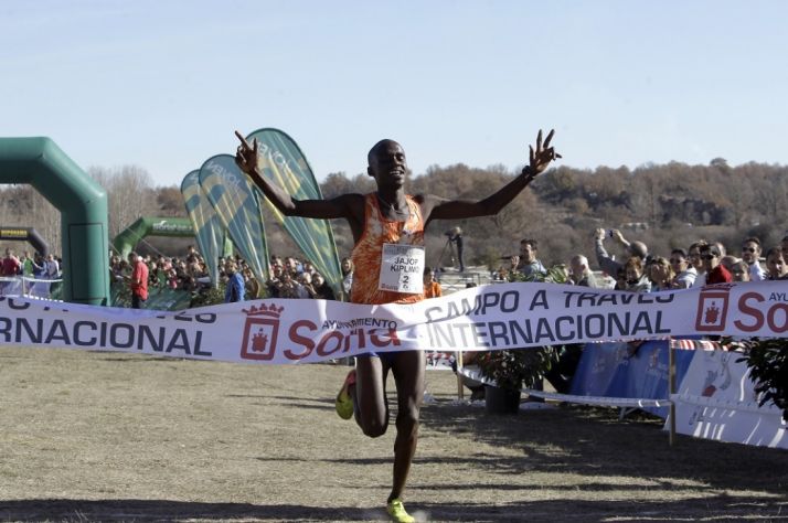 Kite y Kiplimo, perlas africanas para las bodas de plata del Cross de Soria