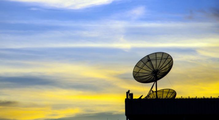 La Junta reitera en Bruselas la necesidad de extender la banda ancha en el medio rural y reducir la brecha digital