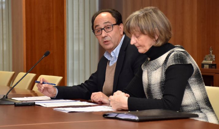 Manuel López Represa y Pilar Ruiz Cacho en la presentación del plan. /Jta