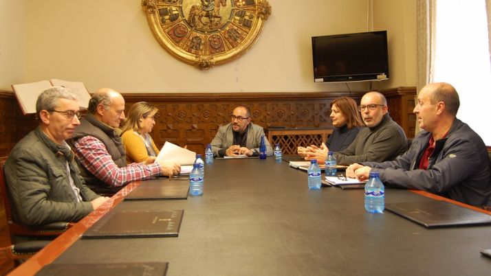 Encuentro de trabajo este lunes en el Palacio Provincial. /Dip.