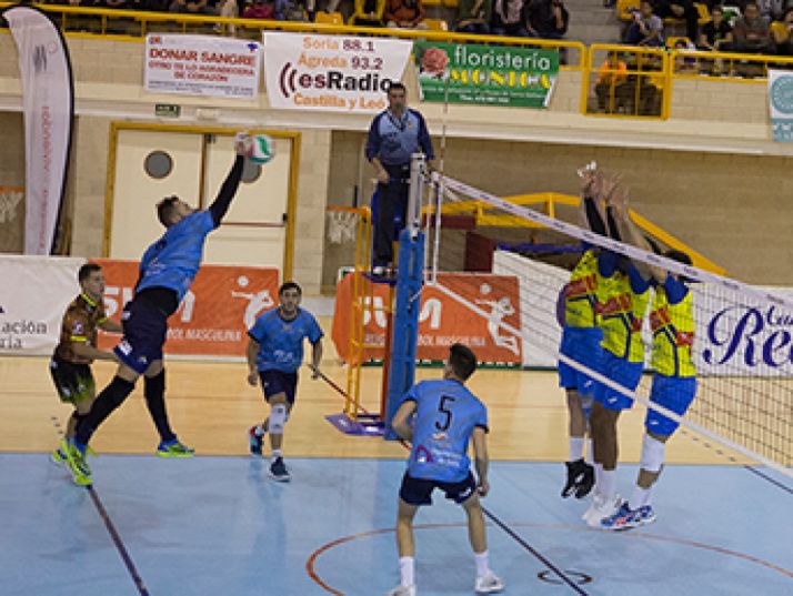 Río Duero-Ushuaïa Ibiza en el Pabellón Los Pajaritos. JL Almazán