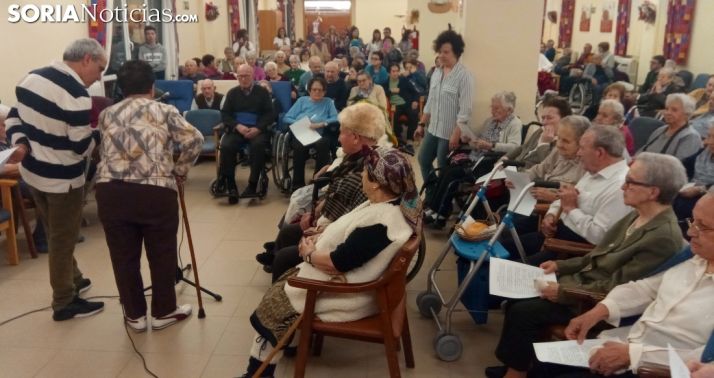 Una imagen del salón de actos de la residencia esta tarde. /SN