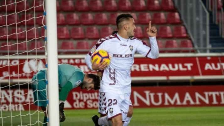 Manaj clava el 0-1 desde los 11 metros. LaLiga