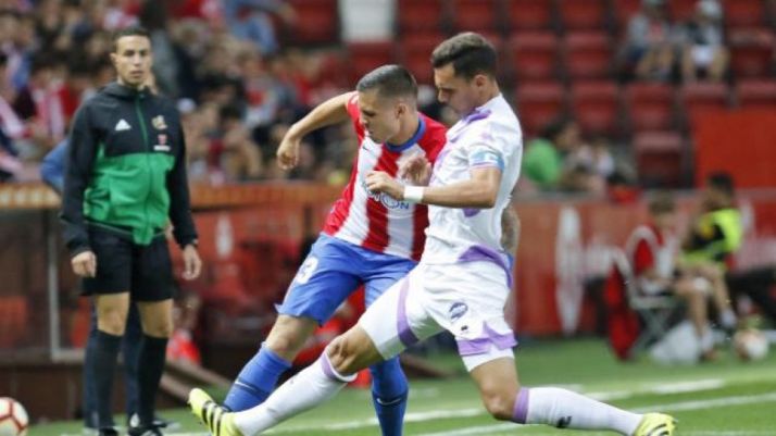 Dani Calvo, en El Molinón. LaLiga