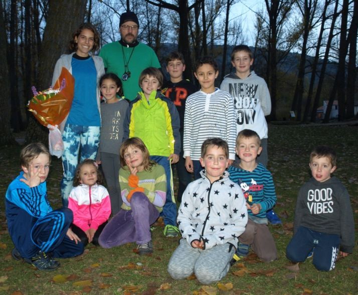 Marta Pérez acompañando en una actividad al CEIP La Arboleda.
