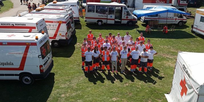 Despliegue de Cruz Roja Soria en Valonsadero durante unos Sanjuanes. 