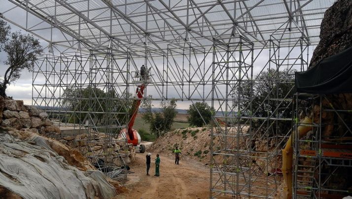 Imagen de la cubierta en Cueva Fantasma. /Jta.