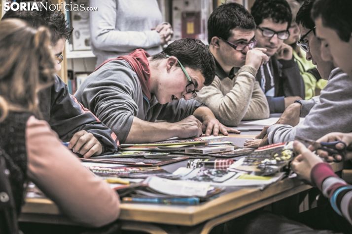 Jóvenes del Santa Isabel durante una actividad. SN