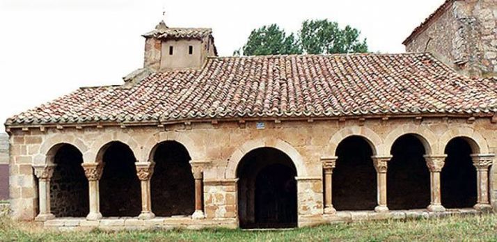Iglesia de la Concepción de Nuestra Señora, en La Omeñaca. 