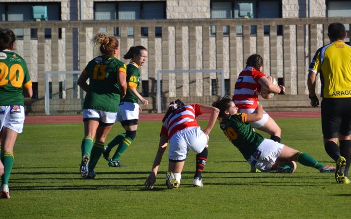Las chicas también juegan. /CIR